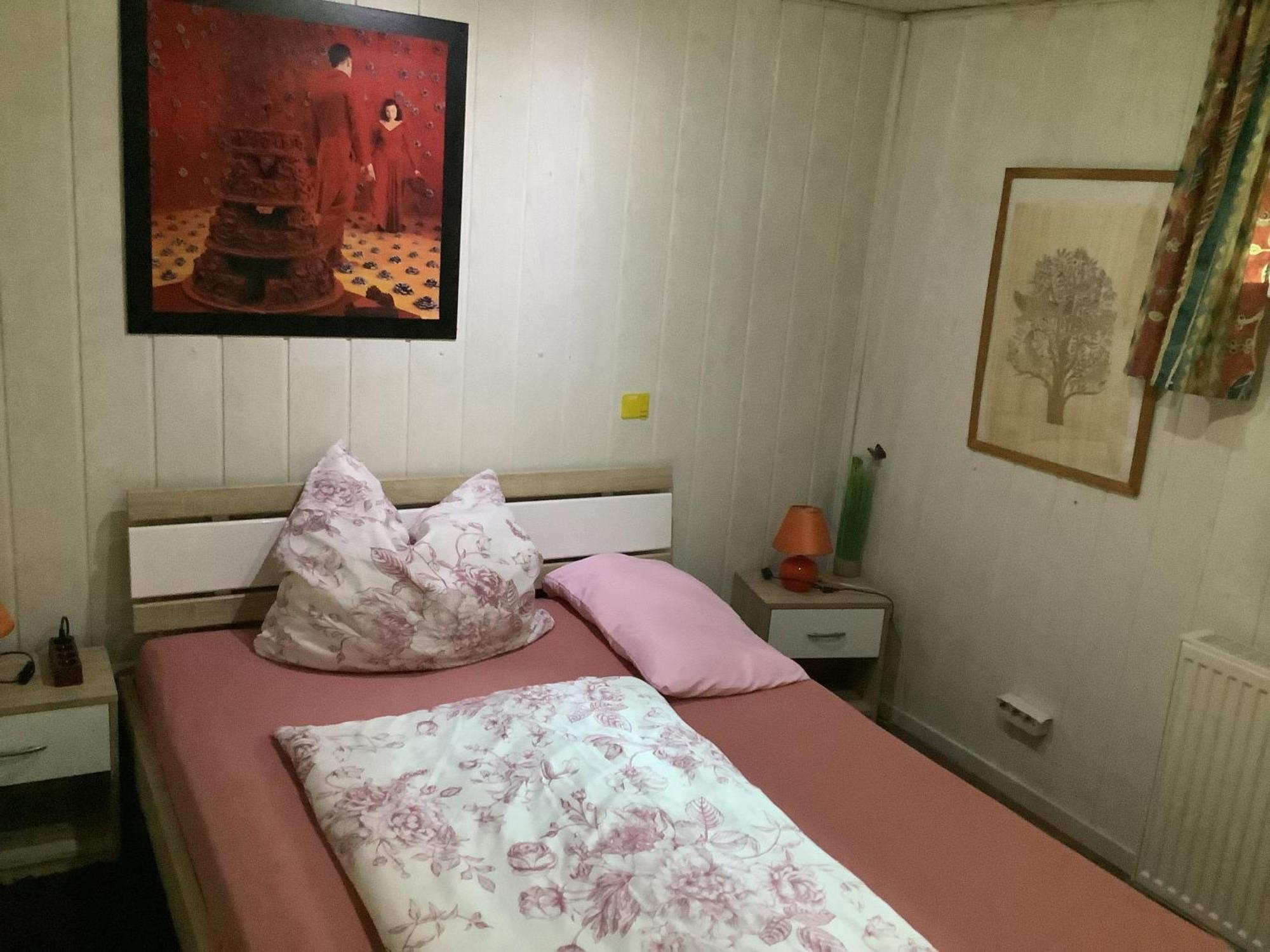 אסן Schoenes Zimmer Im Seterant/Untergeschoss מראה חיצוני תמונה