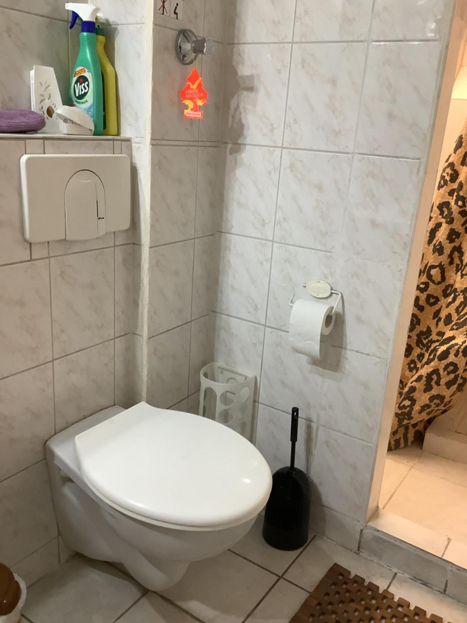 אסן Schoenes Zimmer Im Seterant/Untergeschoss מראה חיצוני תמונה